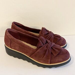 NWOB Clarks Collection Sharon Dasher Burgundy Suede Slip On Loafer Size 8M
